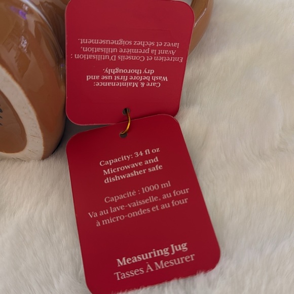 Bake Shop Holiday Gingerbread Man Christmas Measuring jug/ Cup Frosted Hearts - Picture 3 of 8